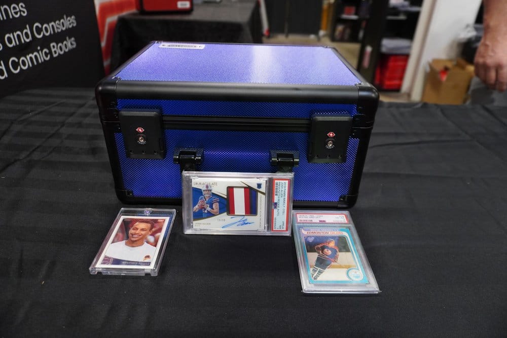 Evoretro Trading Card Storage Box for 90 Cards X Blue
