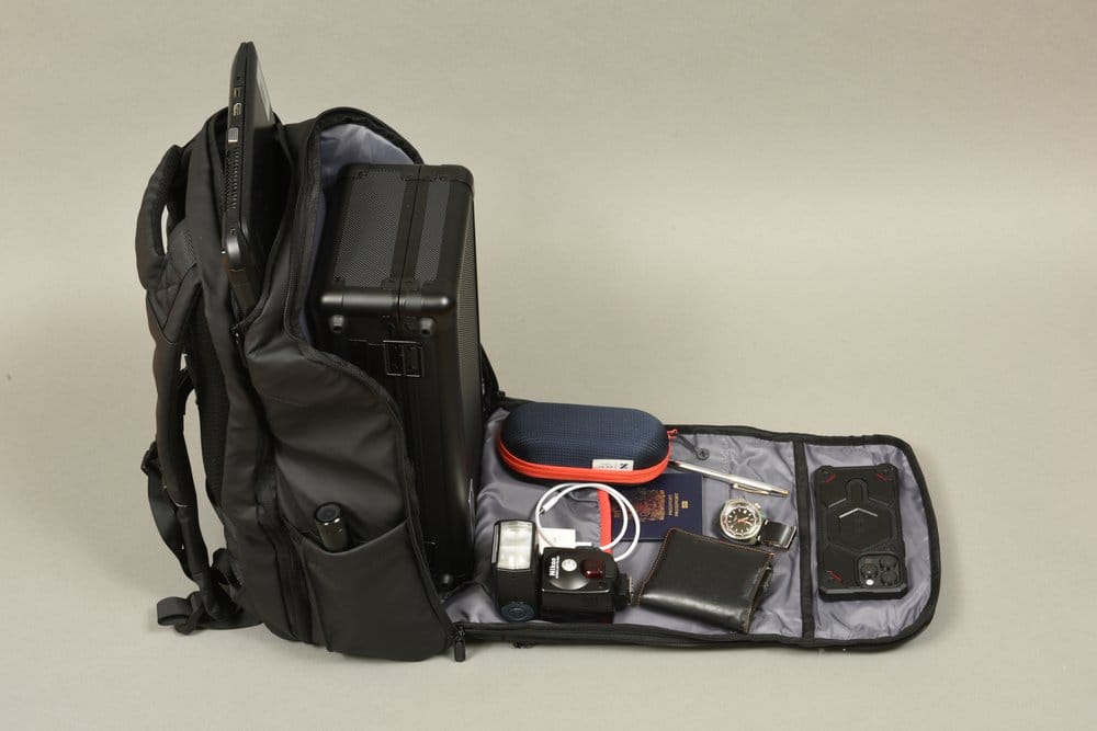 Evoretro Travel Backpack and Mini-Carrying Case Bundle Kit Black