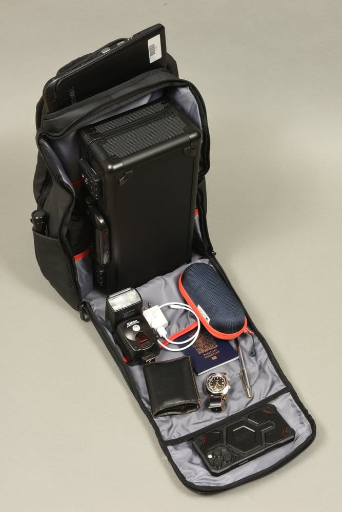 Evoretro Travel Backpack and Mini-Carrying Case Bundle Kit Black