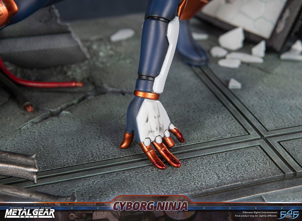 Metal Gear Solid Statue Cyborg Ninja (Gray Fox) 41 cm