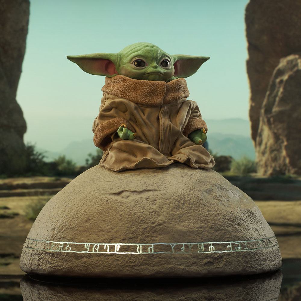 Star Wars The Mandalorian Milestones Grogu on Seeing Stone 20 cm 1/2 Statue