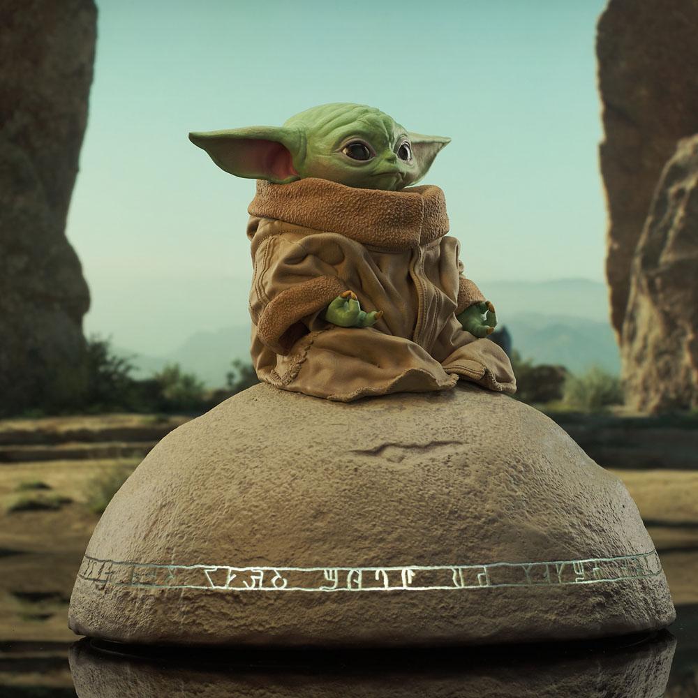 Star Wars The Mandalorian Milestones Grogu on Seeing Stone 20 cm 1/2 Statue