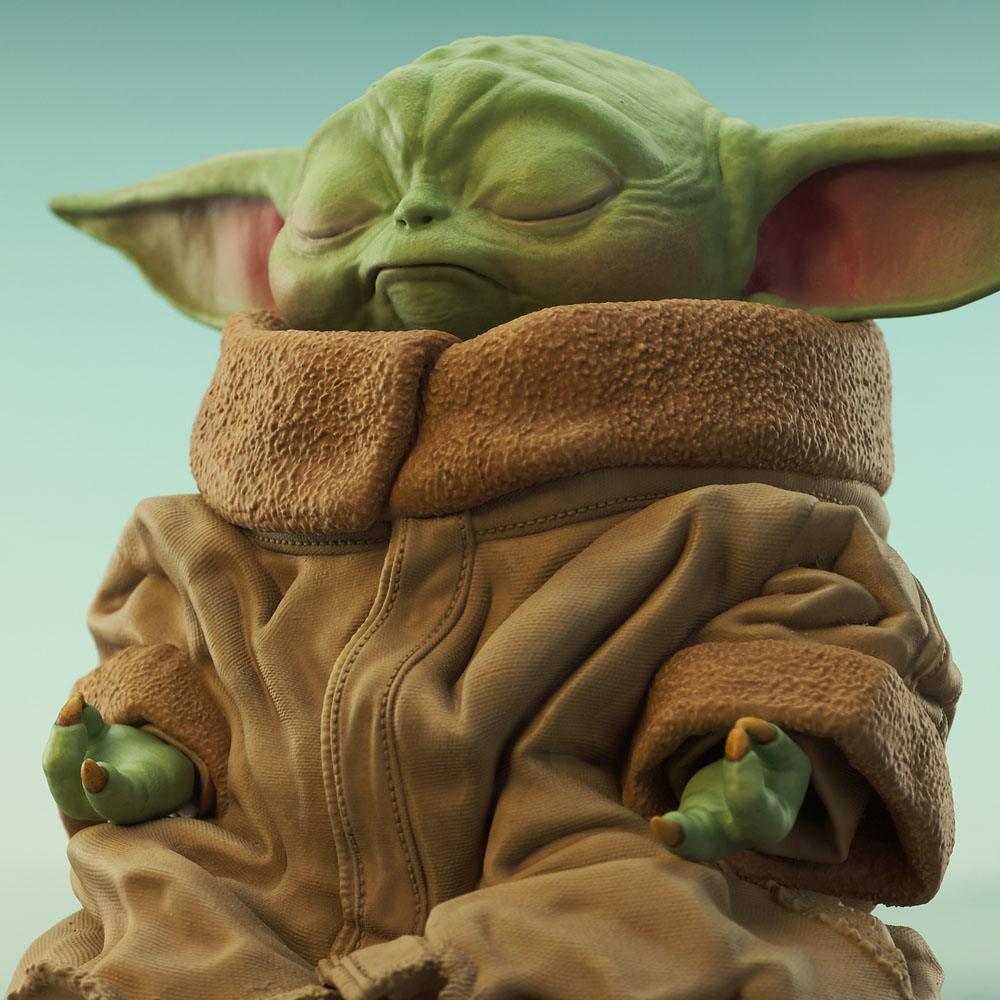 Star Wars The Mandalorian Milestones Grogu on Seeing Stone 20 cm 1/2 Statue