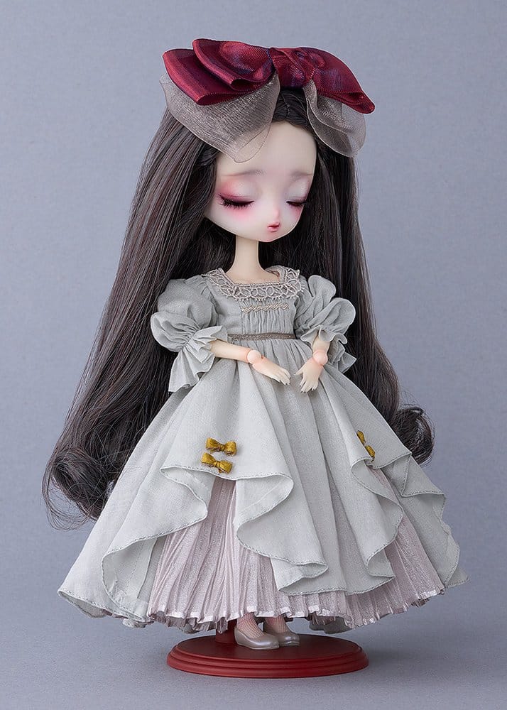 Snow White Harmonia bloom Doll Sophia 23 cm