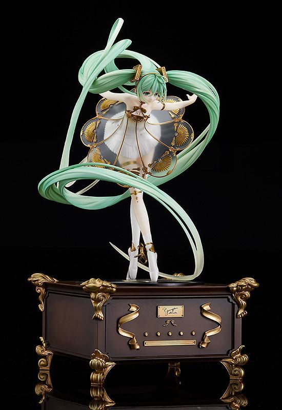 Character Vocal Series 01: Hatsune Miku Symphony 5th Anniversary Version 25cm PVC Statue