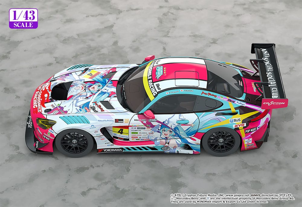 Hatsune Miku GT Project Vehicle Hatsune Miku AMG 2024 Season Opening Ver. 7 cm 1/64 Action Figure