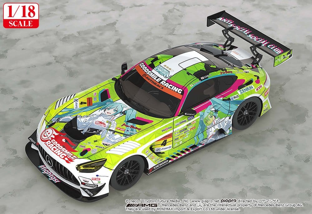 Hatsune Miku GT Project Vehicle 1/18 Good Smile Hatsune Miku AMG 2022 Season Opening Ver. 26 cm