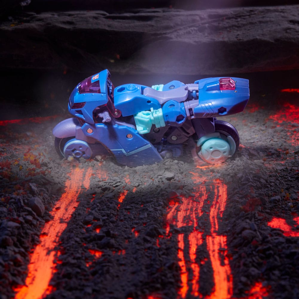 Transformers Generations Legacy United Cyberverse Universe Chromia 14cm Deluxe Class Action Figure