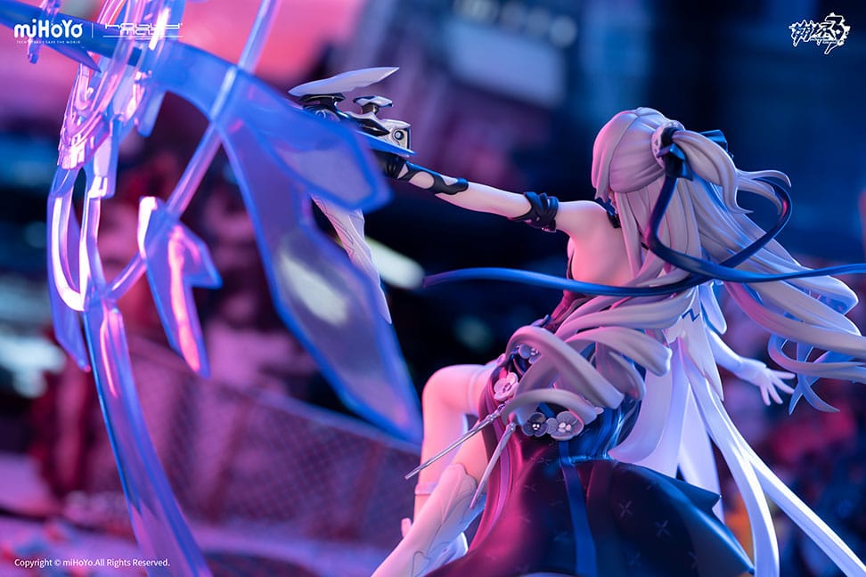 Honkai Impact 3rd Bronya Zaychik Silvewing: N-EX 35cm 1/7 Scale PVC Statue