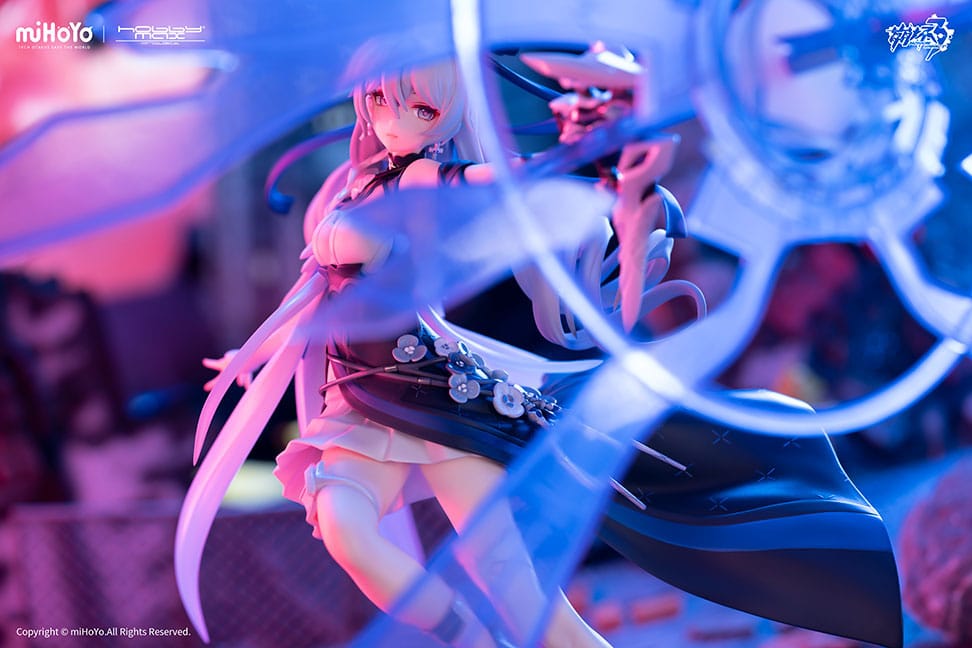 Honkai Impact 3rd Bronya Zaychik Silvewing: N-EX 35cm 1/7 Scale PVC Statue