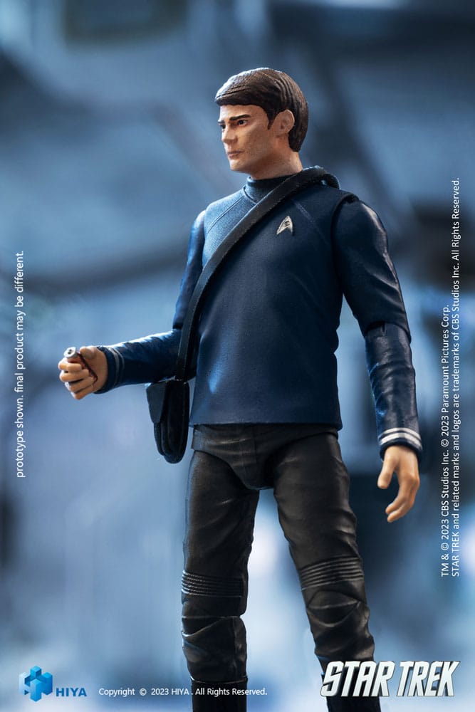 Star Trek (2009) Dr. Leonard McCoy 1/18 Scale Exquisite Mini Action Figure