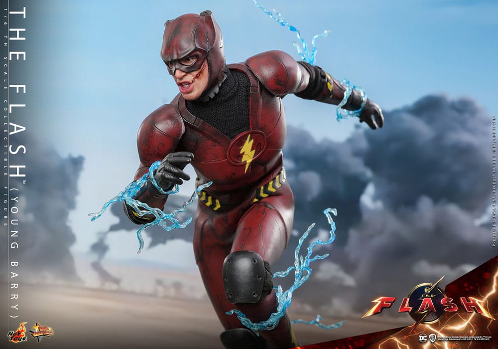 DC Comics The Flash Movie The Flash (Young Barry) 30 cm 1/6 Scale Hot Toys Masterpiece Action Figure