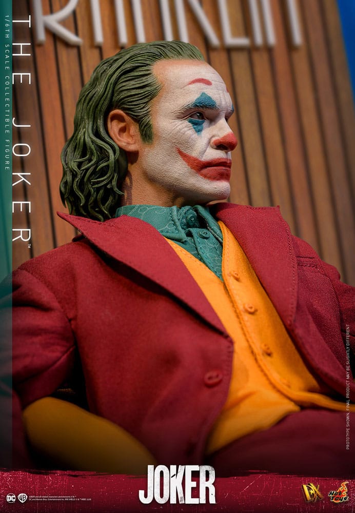 The Joker Movie Masterpiece 30 cm 1/6 Action Figure