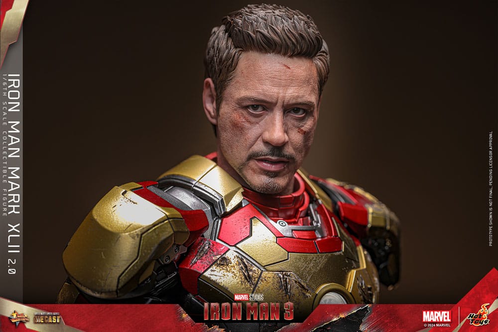Iron Man 3 Movie Masterpiece Iron Man Mark XLII (2.0) 32 cm 1/6 Diecast Action Figure