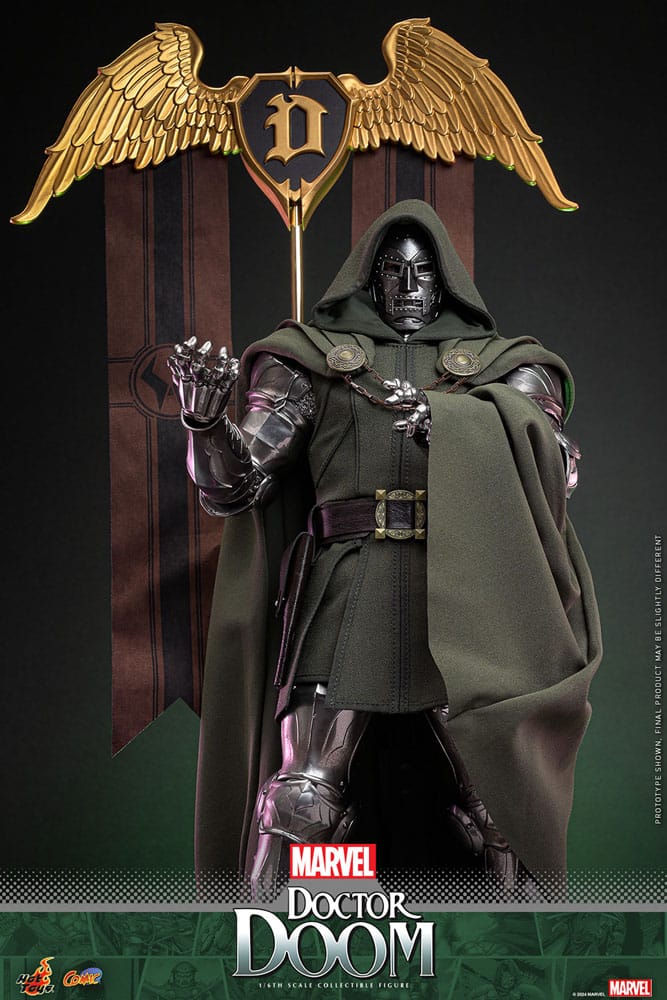 Marvel Comic Doctor Doom 33 cm 1/6 Masterpiece Hot Toy Action Figure