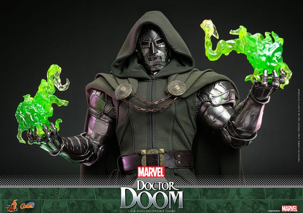 Marvel Comic Doctor Doom 33 cm 1/6 Masterpiece Hot Toy Action Figure