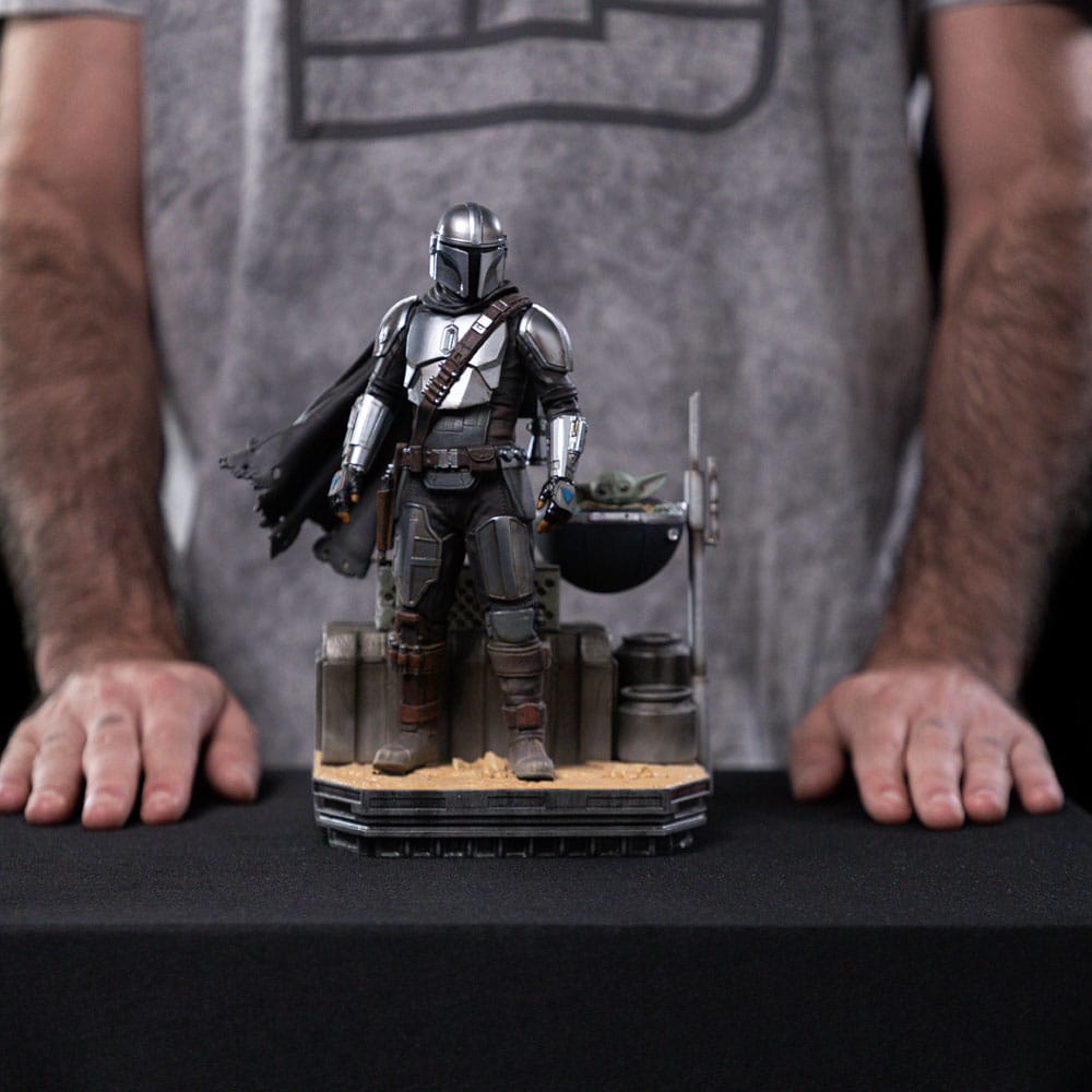 Star Wars The Mandalorian Din Djarin and Din Grogu 21cm 1/10 Scale Statue