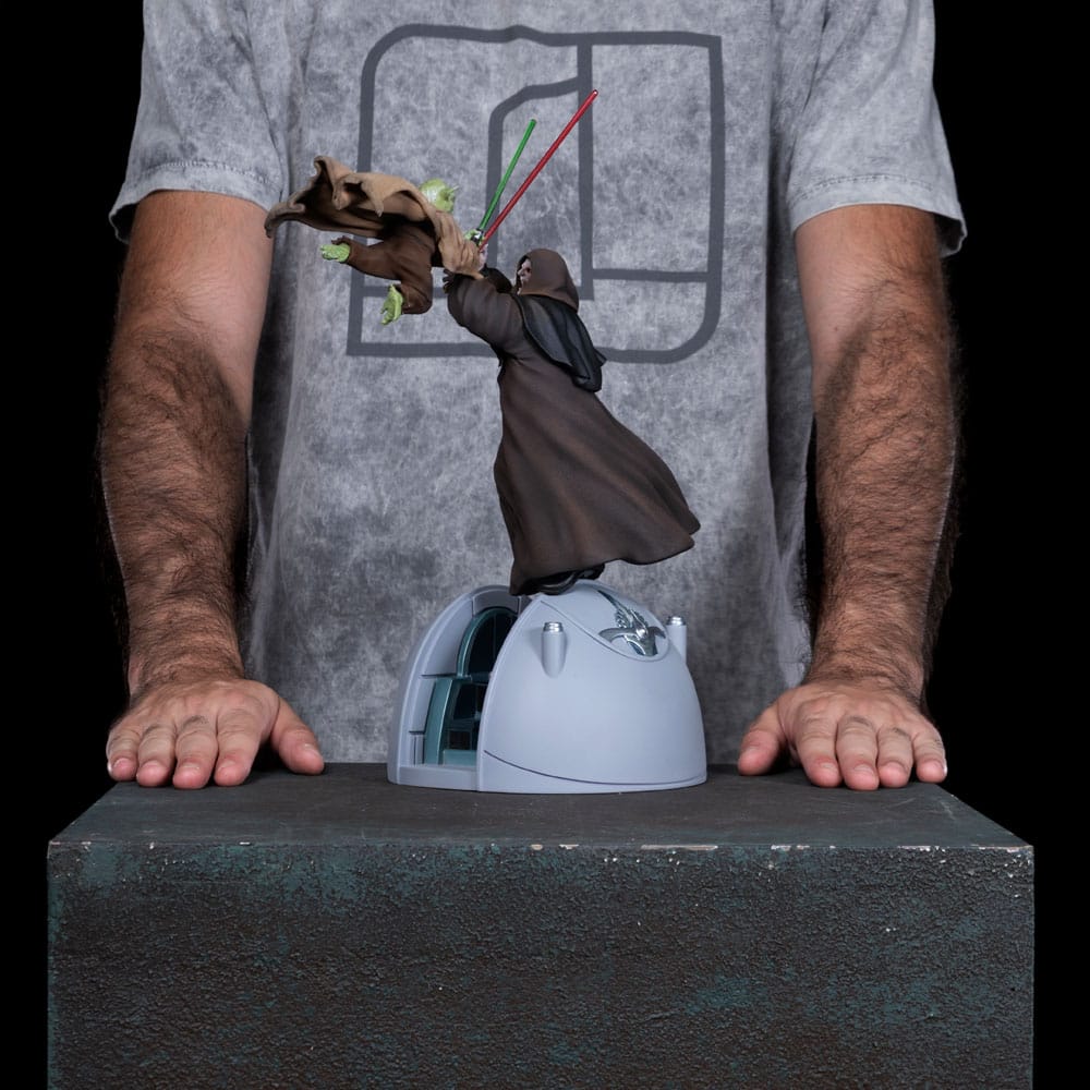 Star Wars Yoda vs Emperor Palpatine (CCXP Exclusive 2024) 31 cm 1/10 Deluxe Art Scale Statue