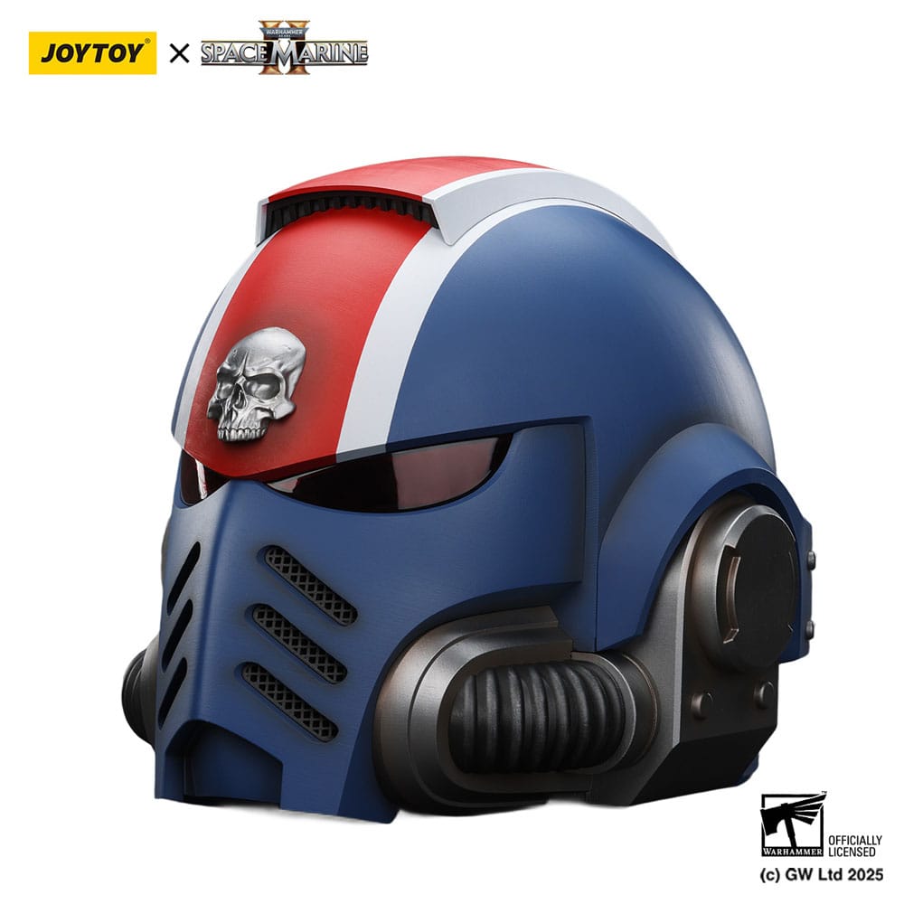 Warhammer 40,000: Space Marine 2 Replica Ultramarines Lieutenant Titus helmet 30 cm