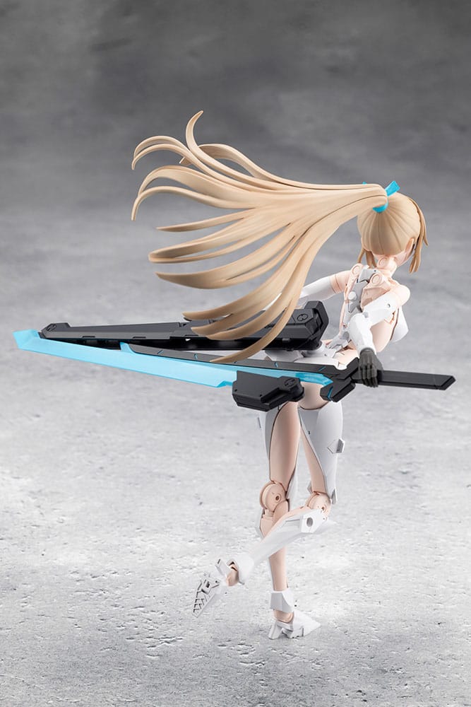 Megalomaria Unlimited Universe Plastic Model Kit Emulator 16 cm