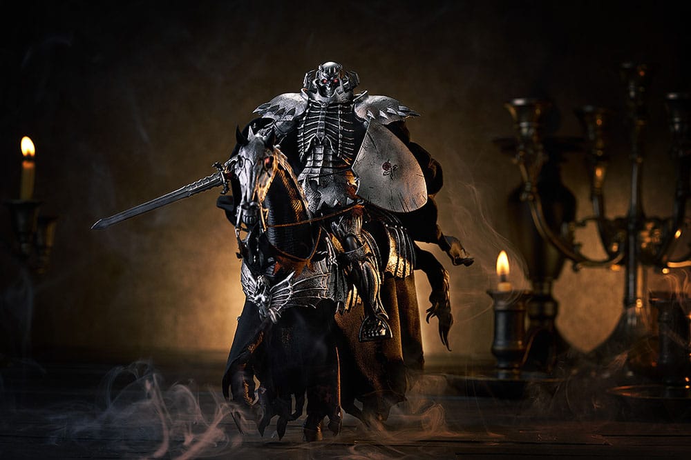 Berserk Figma Skull Knight: DX Edition 17 cm Action Figure