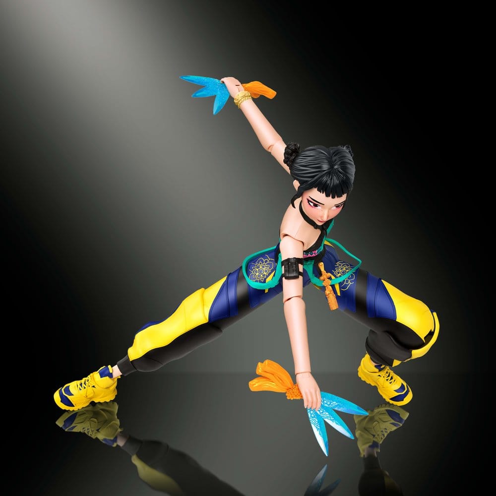 KPop Demon Hunters Action Figure Huntrix Zoey (How It's Done) 14 cm