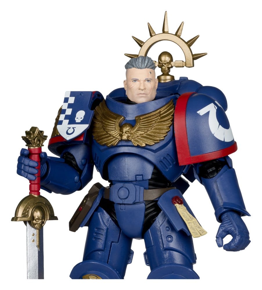Warhammer 40,000 Total War Action Figure 3rd Company Lieutenant (Ultramarines) 18 cm