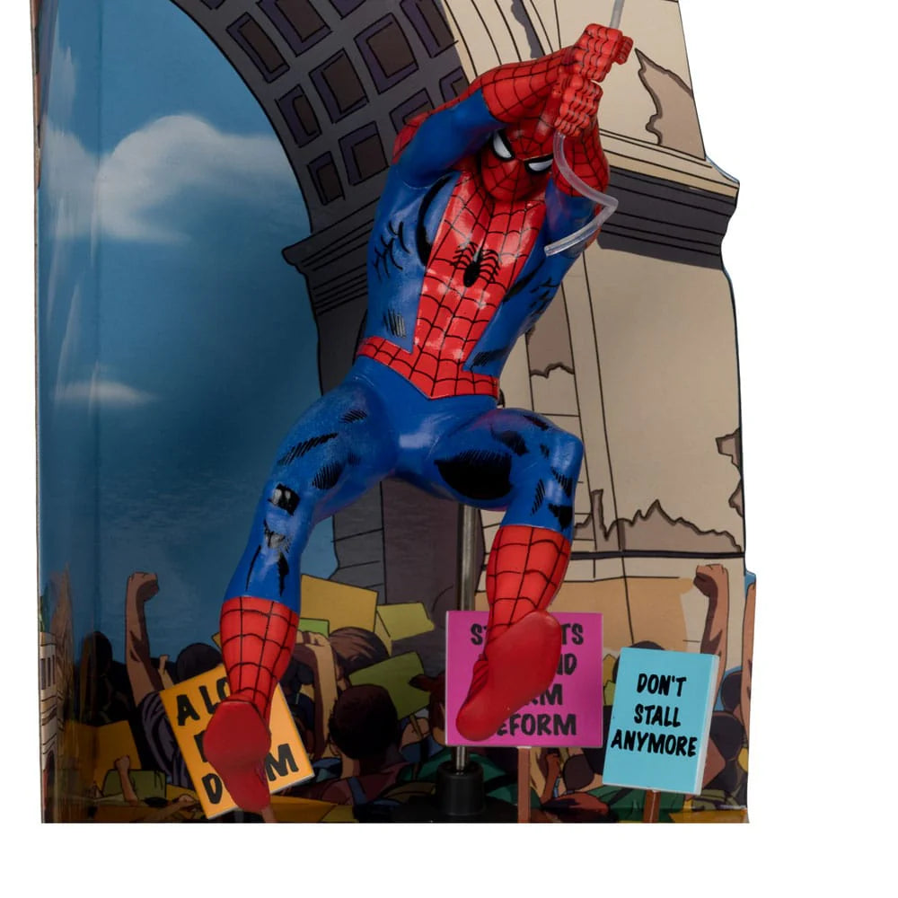Marvel Spider-Man 1:10th Scale Collectible with Scene Gold Label (The Amazing Spider-Man #68)