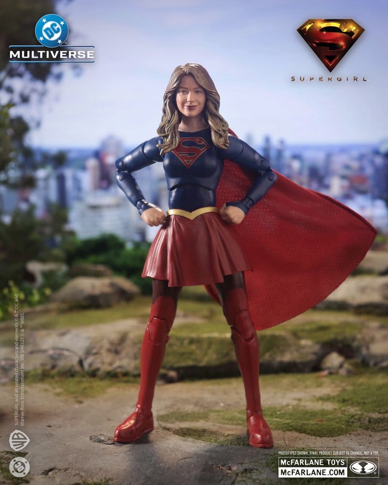 Supergirl (TV series) DC Theatrical Deluxe Edition Action Figure Supergirl 17 cm