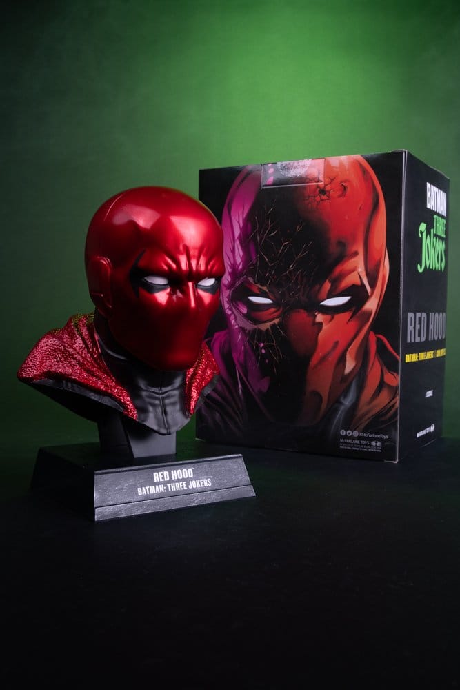 Batman DC Direct Mini-Replica 1/3 Red Hood Mask (Batman: Three Jokers) 18 cm