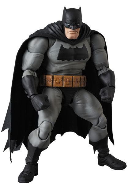 DC Comics The Dark Knight Returns Batman 16cm MAFEX Action Figure