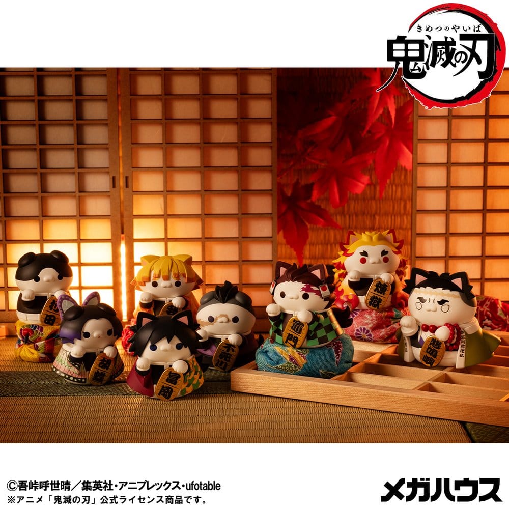 Demon Slayer: Kimetsu no Yaiba Mega Cat Project Trading Figure Fortune Cats Ver. 01 7 cm Blind Box Assortment (8)