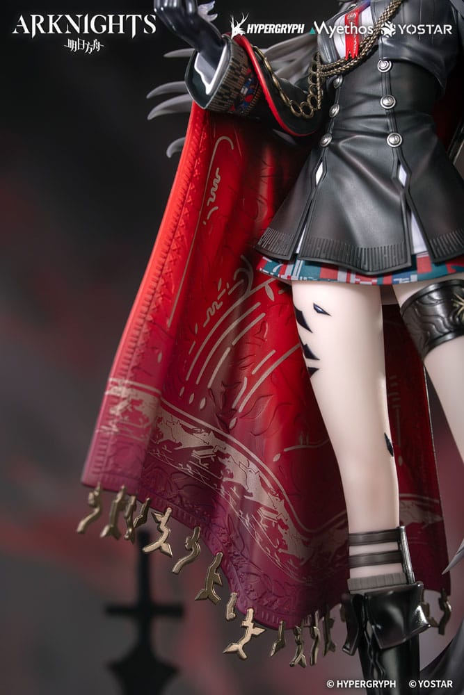 Arknights PVC Statue 1/7 Lappland the Decadenza 26 cm