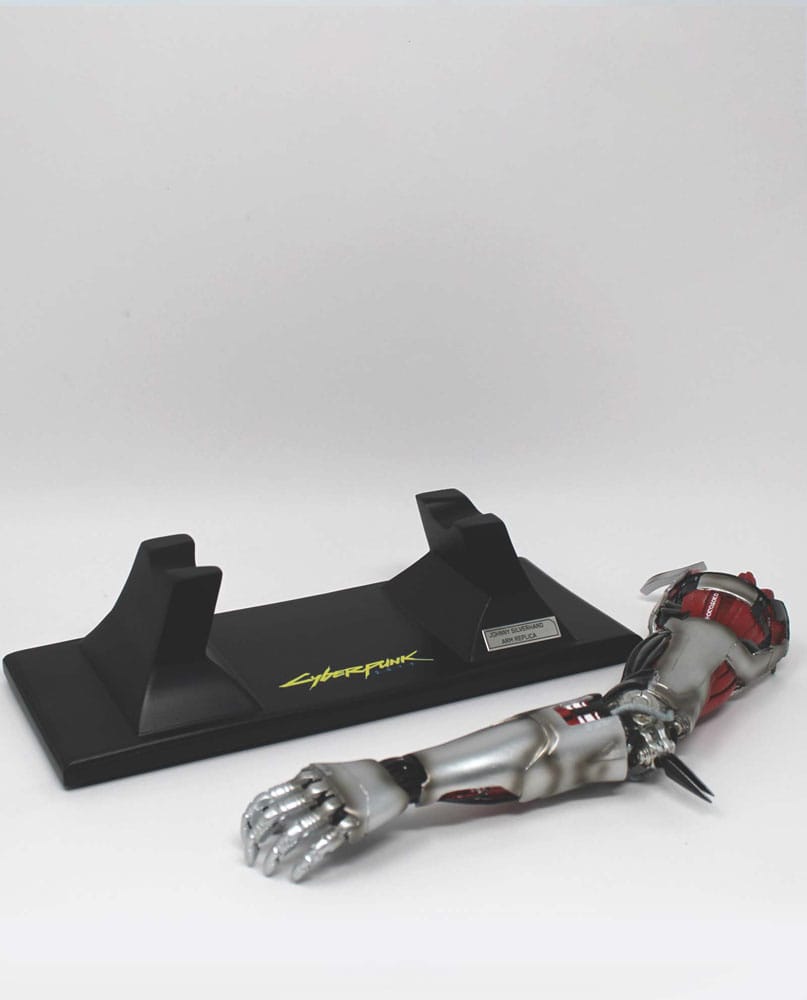 Cyberpunk 2077 - Johnny Silverhand Arm Replica 30cm Display