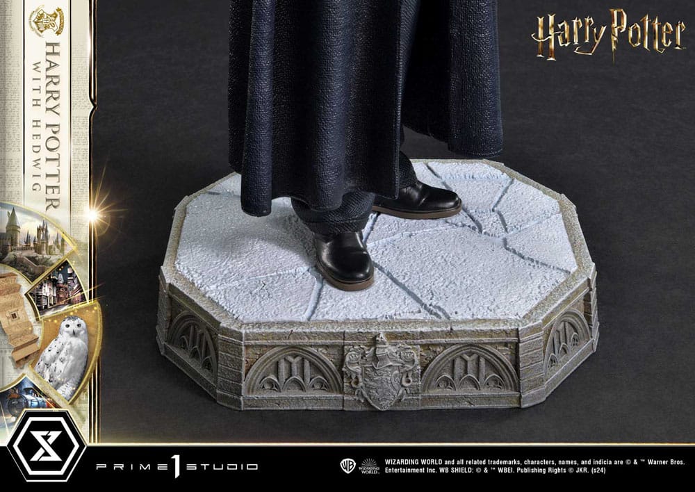 Harry Potter Harry Potter with Hedwig 28cm 1/6 Scale Prime Collectibles Statue