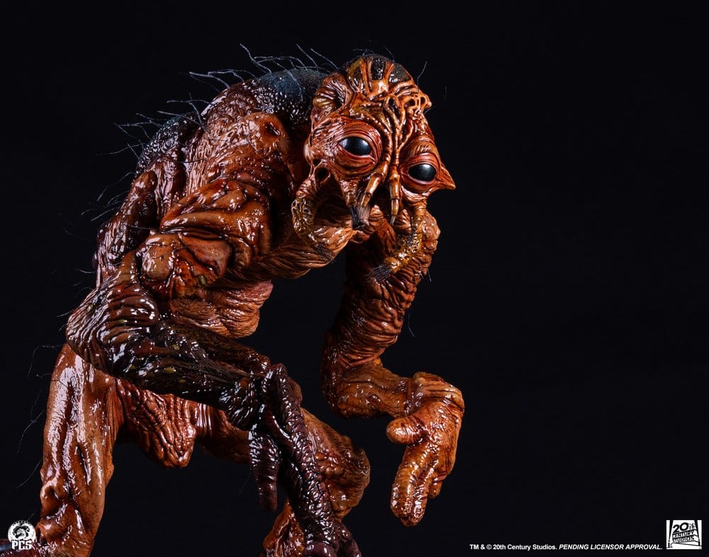 The Fly Statue 1/4 41 cm