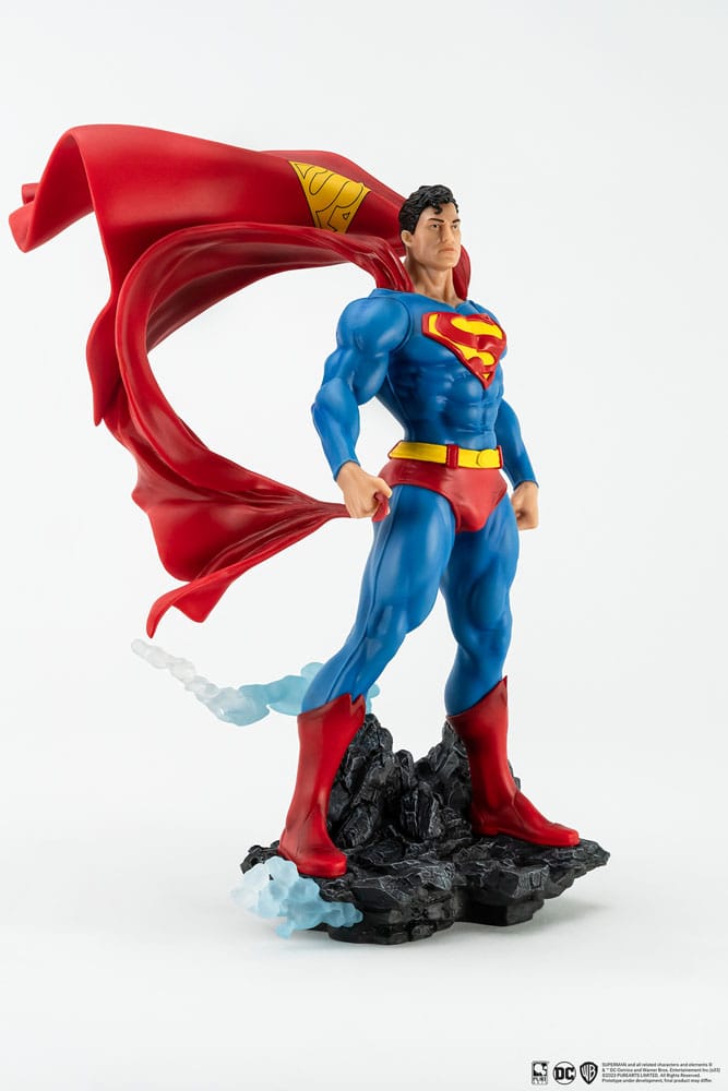 DC Comics Superman Classic Version 30 cm 1/8 Scale PX PVC Statue