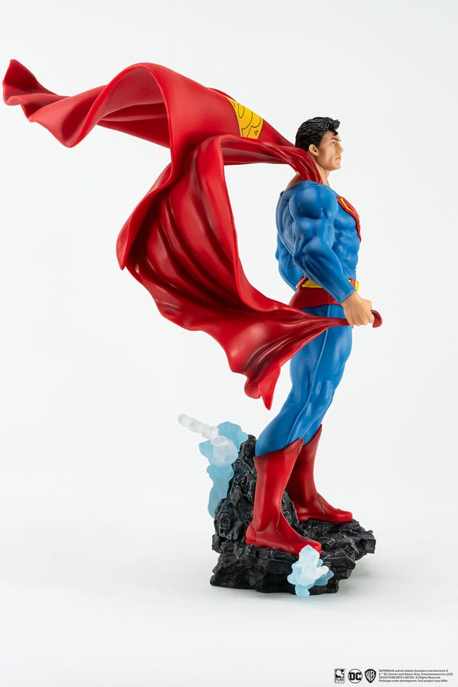 DC Comics Superman Classic Version 30 cm 1/8 Scale PX PVC Statue