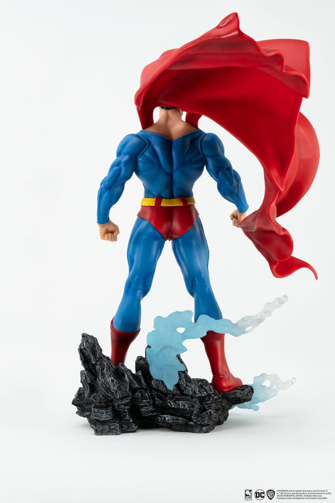 DC Comics Superman Classic Version 30 cm 1/8 Scale PX PVC Statue