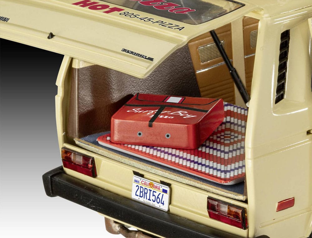 Stranger Things Model Kit 1/25 VW T3 Bus Surfer Boy 19 cm