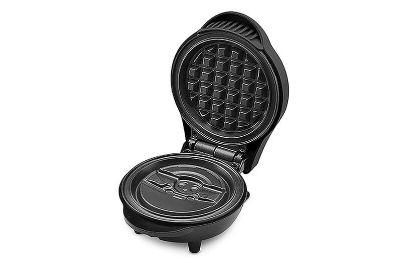 Star Wars The Mandalorian The Child Waffle Maker