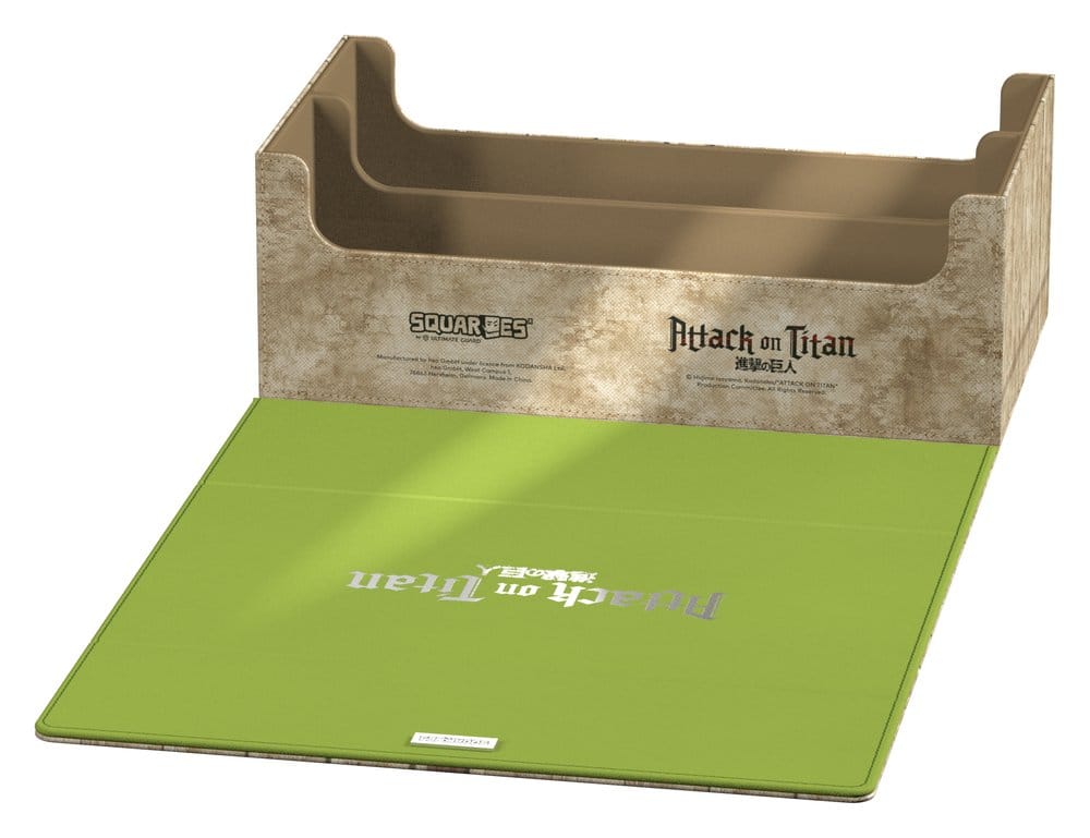 Squaroes Collectors Case 800 Attack on Titan - Shiganshina District