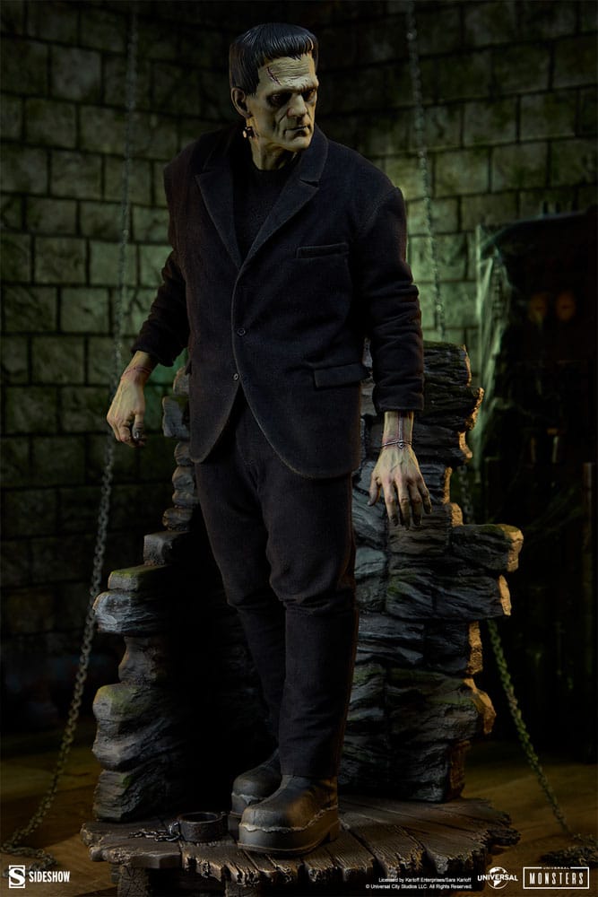 Frankenstein Premium Format Mixed Media Statue Frankenstein (Fabric Costume) 57 cm
