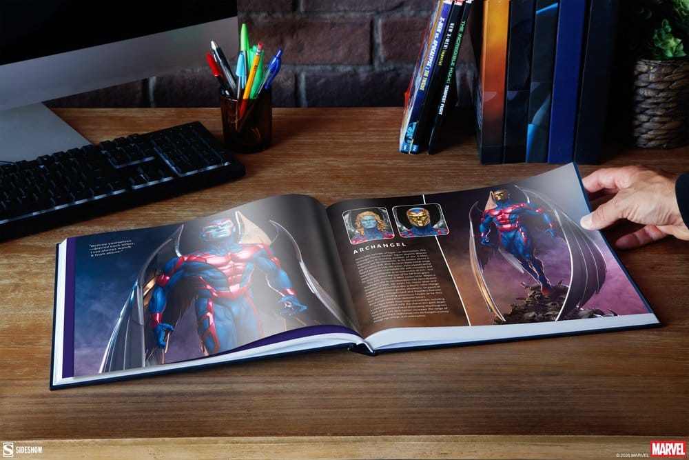 Marvel Book Collecting the Universe: The Art of Sideshow (Hardcover)