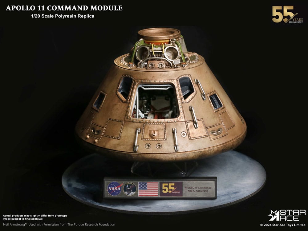 NASA Apollo 11 Command Module (NX) 20 cm 1/20 Replica