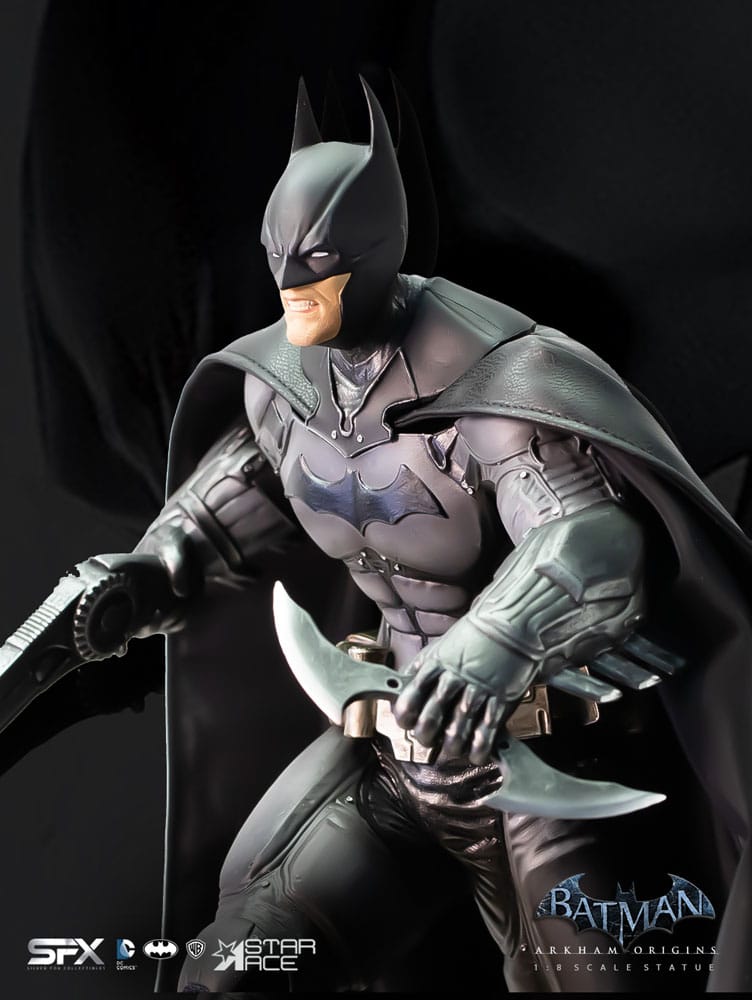 DC Comics Batman Arkham Origins 2.0 Deluxe Version 44cm 1/8 Scale Statue