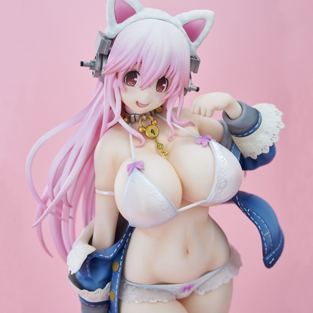 Super Sonico PVC Figure White Cat Ver. (Reissue) 27 cm