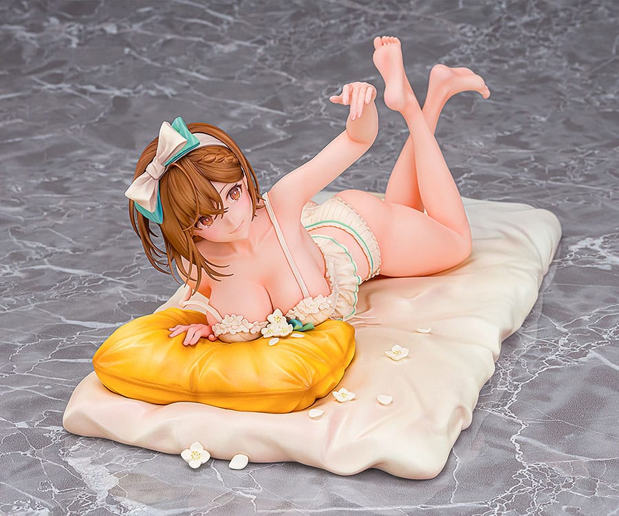 Atelier Ryza x Azur Lane PVC Statue 1/7 Reisalin Stout: Late-Night Alchemist Ver. 11 cm