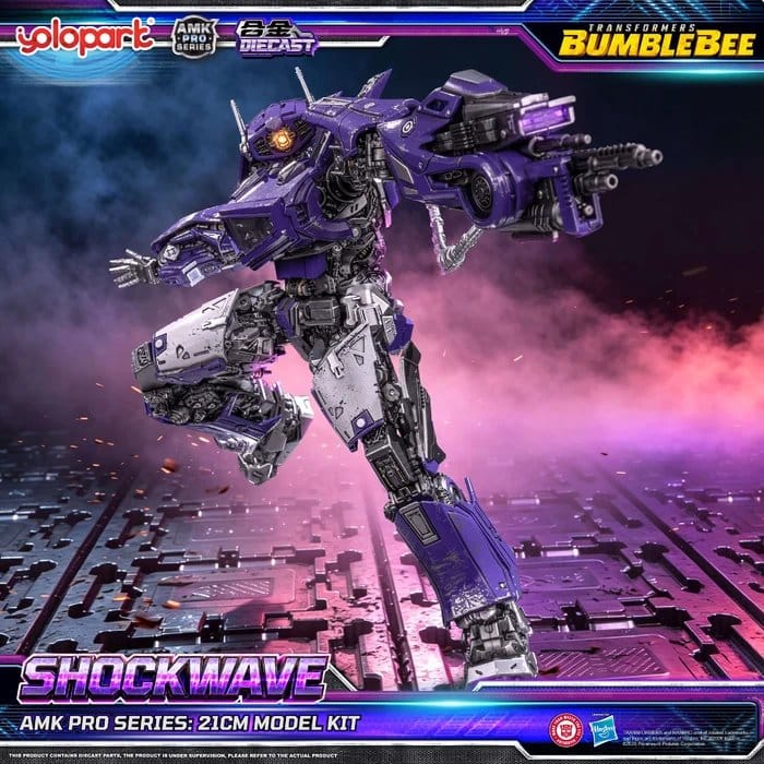 Transformers: Bumblebee the Movie AMK PRO Series Plastic Model Kit Shockwave 21 cm