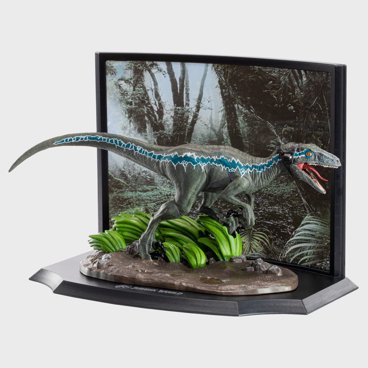 Jurassic Park Raptor Recon Toyllectible Treasures Figure Diorama